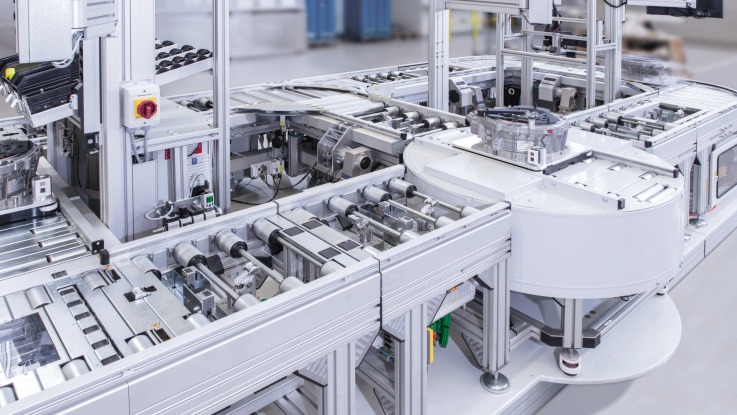 带有 Bosch Rexroth 可变旋转装置的 TS 5 滚子式输送线