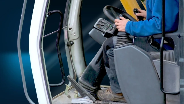 驾驶舱内的 GEMINI HMI 产品